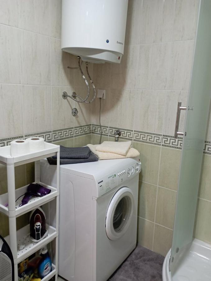 Sun Center Apartment โนวีซาด ภายนอก รูปภาพ